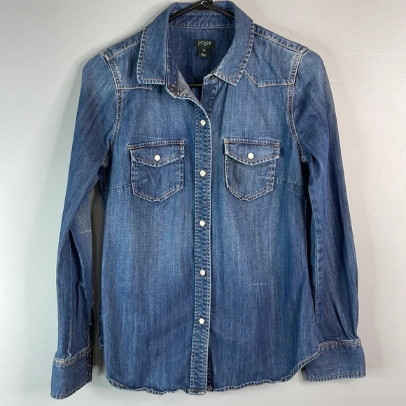 J. CREW Blue Denim Pearl Snap Shirt Medium Wash Distressed Preppy Western XS - Picture 11 of 11